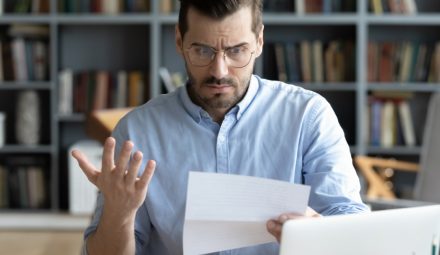 Co oznacza blokada konta bankowego? Ile trwa zdjęcie blokady z konta bankowego?