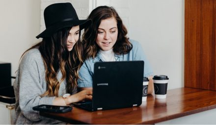 Przelewy Elixir – czym są, jak działają, kiedy dojdą i ile kosztują?