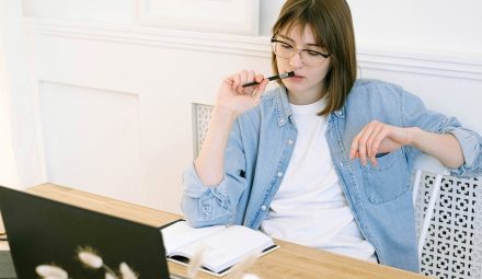 Jaki to bank? Sprawdź przed wykonaniem przelewu, czy podajesz dobry numer konta bankowego.