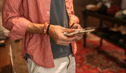 Jak działają konta oszczędnościowe?