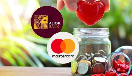 Alior Bank i Mastercard zachęcają do dobroczynności. Nowe formy wsparcia w ramach programu Bezcenne Chwile