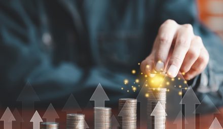 Jak działa lokata? Czy warto oszczędzać na lokatach bankowych?