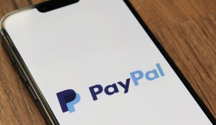 Jak przelać pieniądze na PayPal?