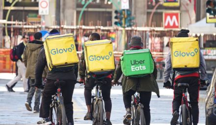 Wzrasta liczba cudzoziemców pracujących w Polsce. We wrześniu 2023 roku przekroczyła milion