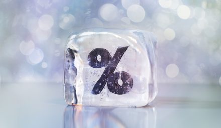 Kredyt gotówkowy ze stałym oprocentowaniem – czy to się opłaca?