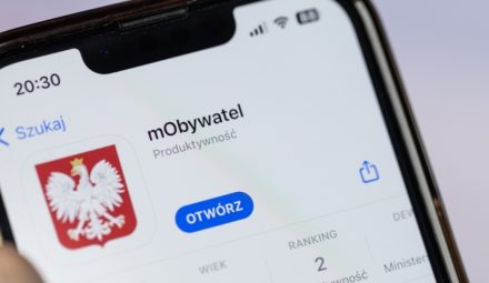 Nowość w aplikacji mObywatel. Elektroniczna Karta Dużej Rodziny jest już dostępna