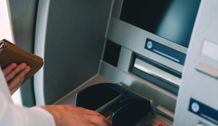 Cash trapping. Banki ostrzegają przed nowym rodzajem oszustwa