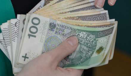 Rośnie rynek pożyczek pozabankowych. Biuro Informacji Kredytowej podało dane za kwiecień