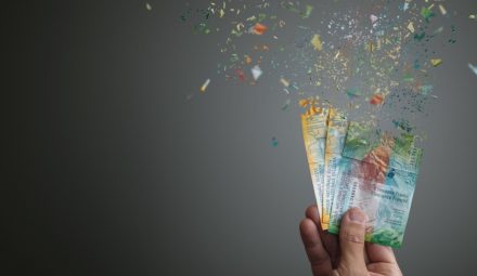 Będzie nowy model ugód dla kredytów frankowych. Zmiany zapowiada prezes Związku Banków Polskich