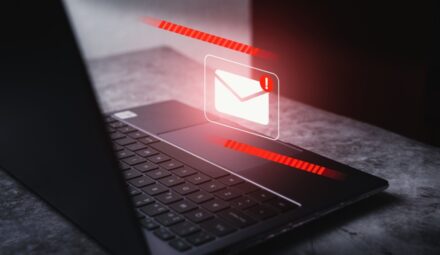 NASK ostrzega klientów BNP Paribas. Cyberprzestępcy podszywają się pod bank