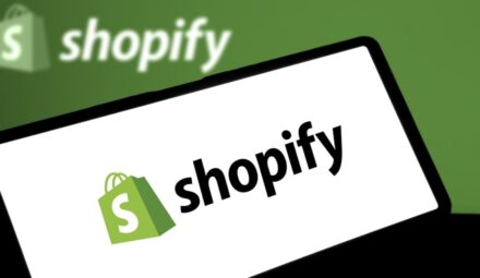 Współpraca PayPal i Shopify. Rynek płatności z nowym partnerstwem