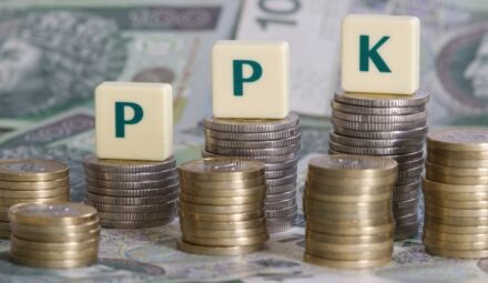 Rekordowa wartość wypłat z PPK. Polacy nie wierzą w ZUS i OFE?