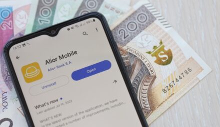 Alior Mobile z nowymi funkcjami. Kolejne udogodnienia dla klientów