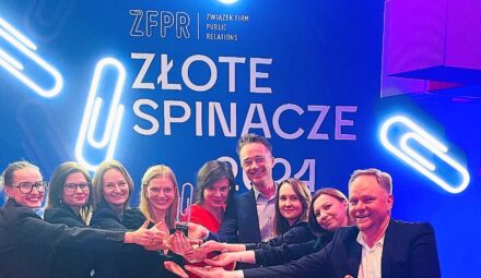 Nagroda Srebrnego Spinacza dla VeloBanku. Wyróżniono kampanię Świat Bardziej Love
