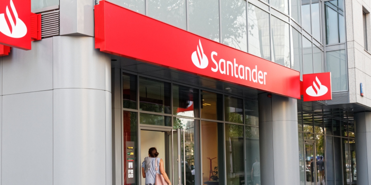 Rezerwy frankowe większe niż zakładano. Aktualizacja Santander Bank Polska