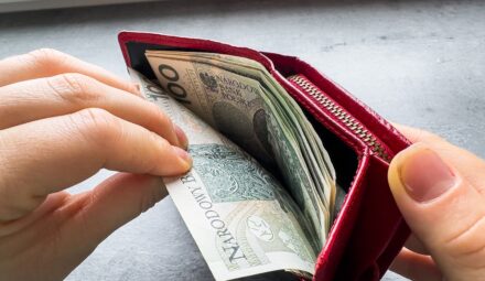 Jak znaleźć dodatkowe źródło dochodu? Praktyczne wskazówki