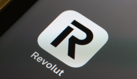 Aplikacja Revolut z kolejnymi nowościami? Istotne zmiany w regulaminie