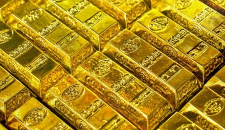 Narodowy Bank Polski coraz bliżej realizacji celu. Kolejne zakupy złota