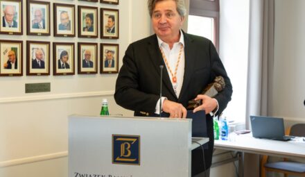 Nagroda Kopernik Bankowy dla Brunona Bartkiewicza z ING Banku Śląskiego