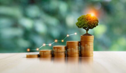 Jak działają lokaty odnawialne i kiedy warto z nich skorzystać?