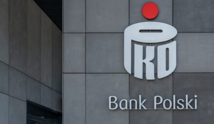 Bankowość korporacyjna PKO BP z nową kampanią. Siła relacji i zespołu