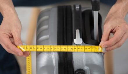 Ryanair i Wizzair pod lupą UOKiK. Chodzi o bagaż podręczny