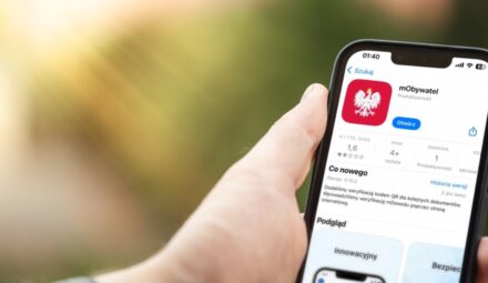 Informacja o emeryturze już wkrótce powszechniejsza? Nowe funkcjonalności mObywatela