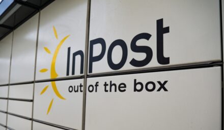 Paczkomaty InPost w Banku BNP Paribas. Pierwszy bank w Polsce