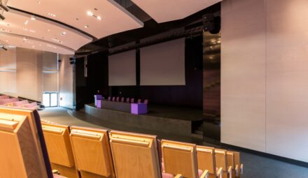 Akademia Leona Koźmińskiego i Bank BNP Paribas uruchamiają nowy kierunek studiów