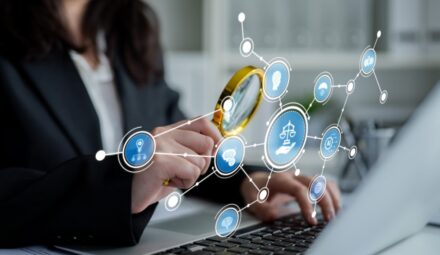 AI w służbie UOKiK. Instytucja wykorzysta ją w walce z nieuczciwymi praktykami