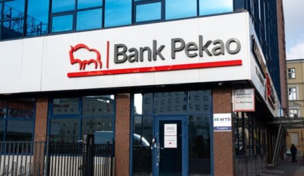 Global Finance z kolejnymi nagrodami dla Banku Pekao