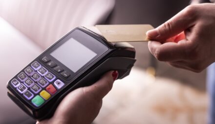 Przerwy serwisowe w bankach. Przegląd bieżących komunikatów