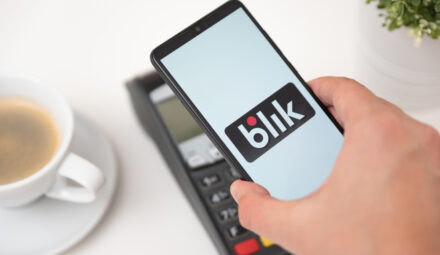 Podatek od przelewu BLIK. Czy przelewy na telefon są kontrolowane przez Urząd Skarbowy?