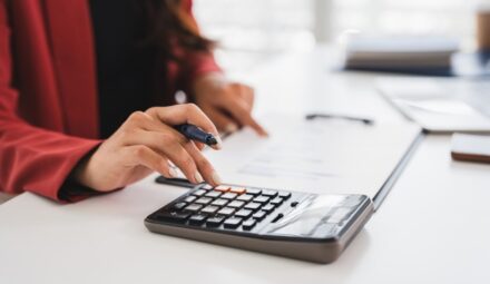 83% Polaków nie zna OKI. Nowe konta pozwolą uniknąć podatku Belki