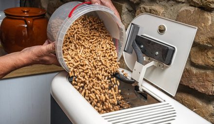 1200 zł ulgi na pellet? Rząd wciąż bez decyzji o dopłatach