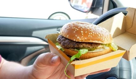 Różnice cen w McDonald's sięgają ponad 20%. Wszystko przez algorytm AI